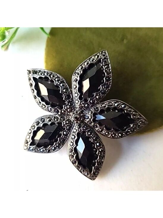 Monet Jewelry - Vintage Monet Signed Japanned Glass Acrylic Rhinestones Pin brooch